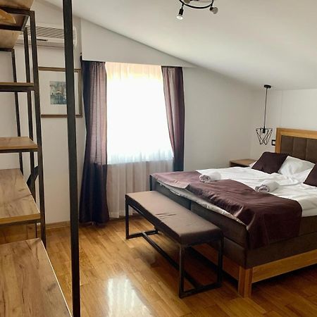Motel Kiwi Grude Zewnętrze zdjęcie