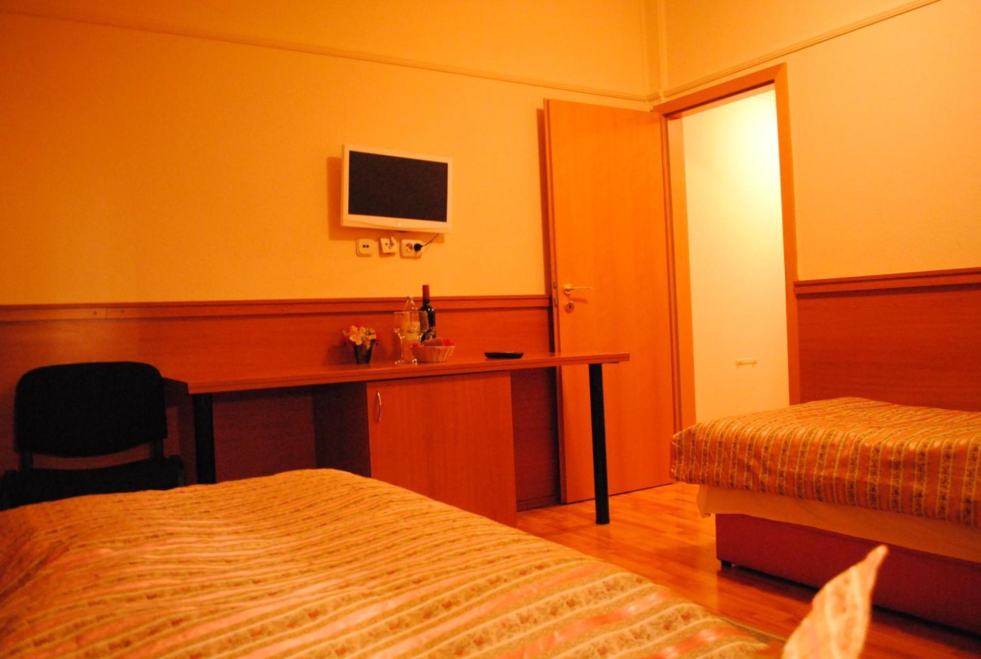 Motel Kiwi Grude Pokój zdjęcie
