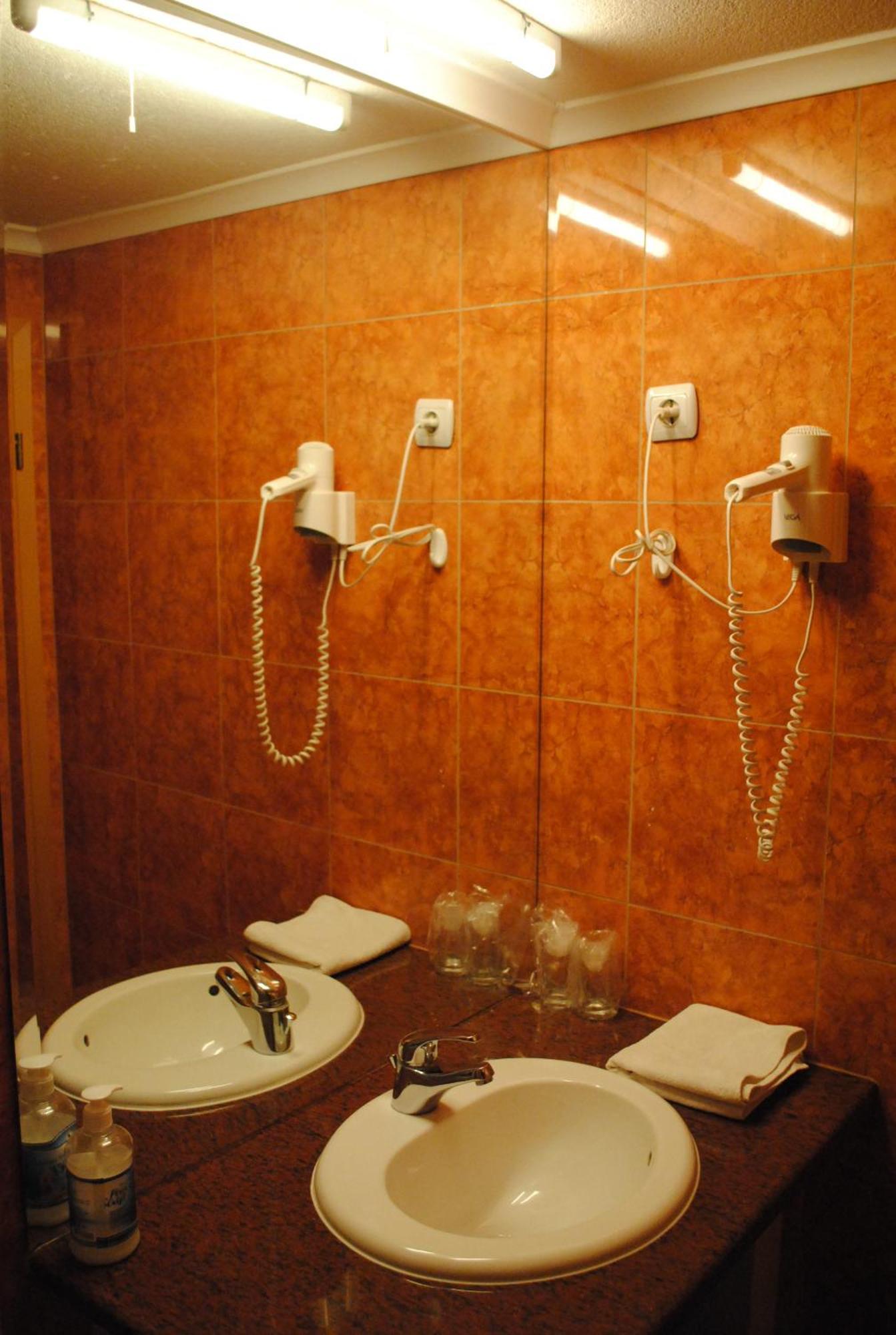 Motel Kiwi Grude Pokój zdjęcie