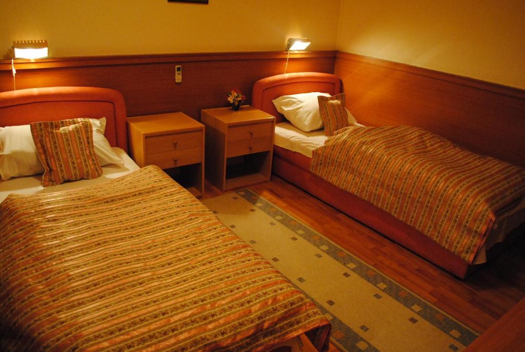 Motel Kiwi Grude Pokój zdjęcie