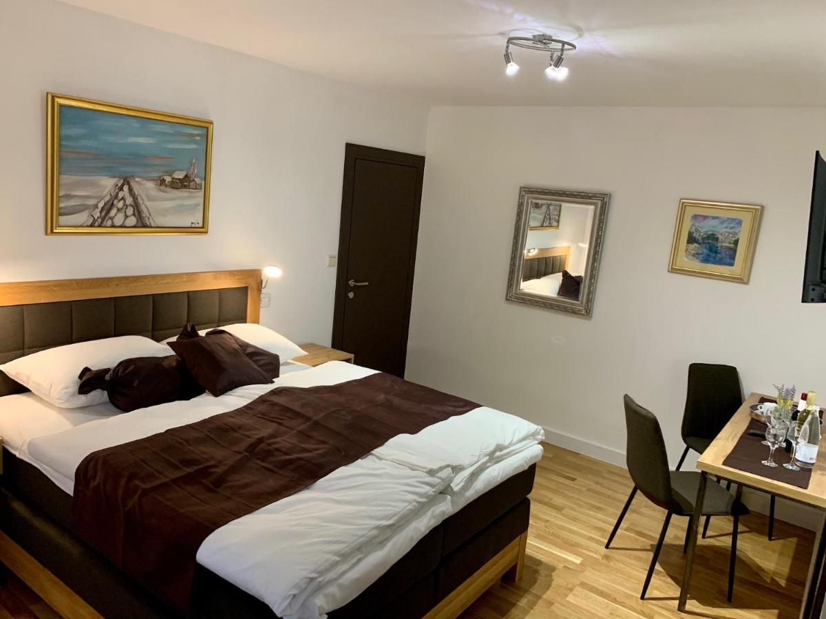 Motel Kiwi Grude Zewnętrze zdjęcie